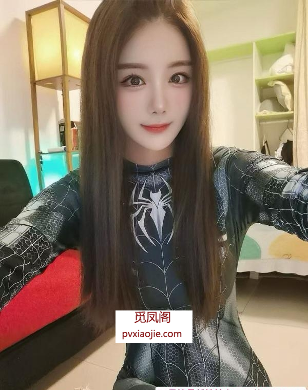 翘臀腰细大熊老师