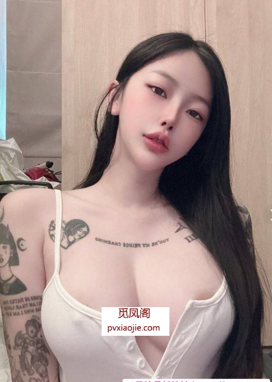 济南通体纹身小妹