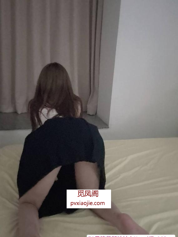 福田翘臀大奶妹子