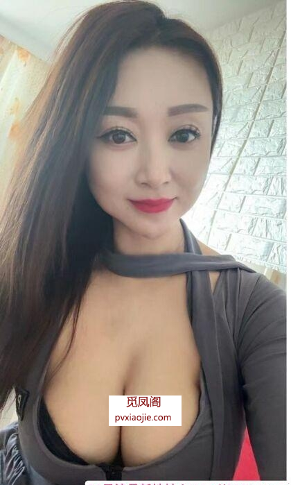 在刷巨臀小洋人