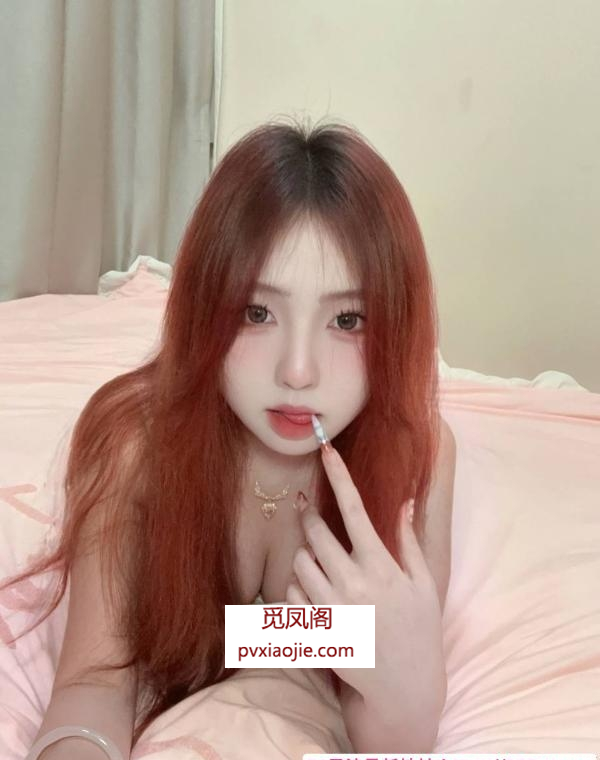 龙华区制服曼曼