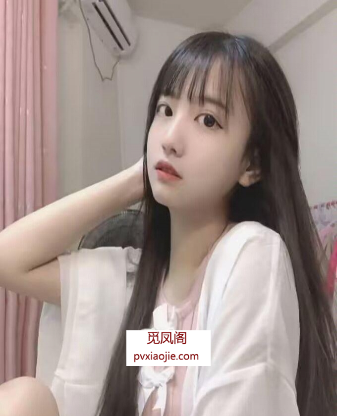 刚毕业的学生妹兼职带楼外出