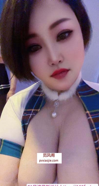 鼓楼双飞姐妹